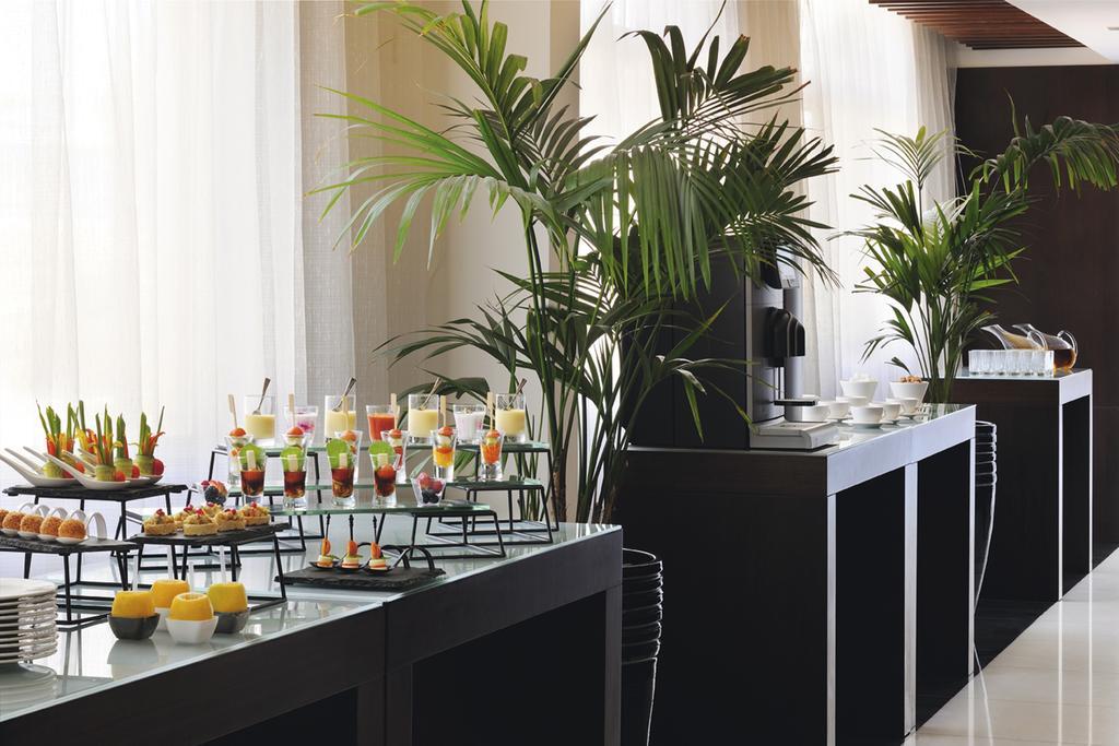 Moevenpick Al Mamzar Апарт-отель 5*